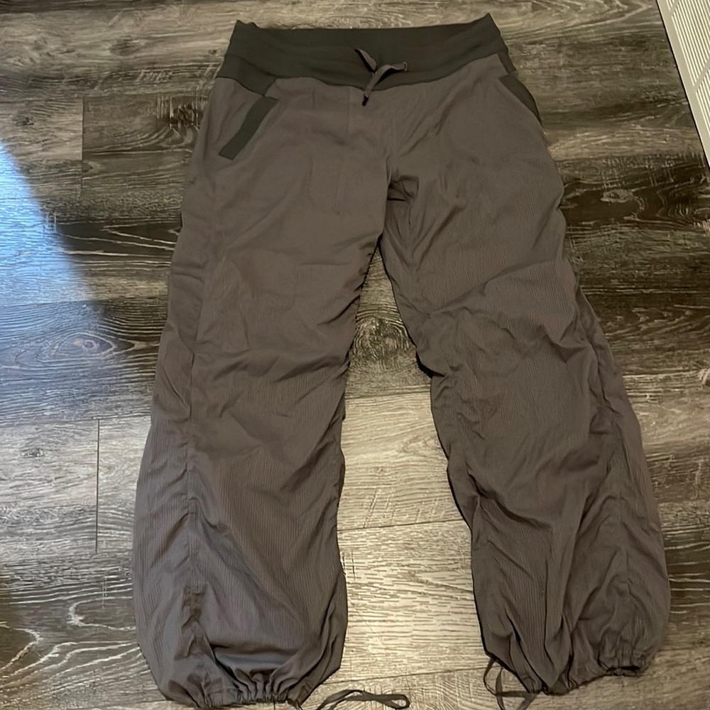 Lululemon Dance studio gray unlined pants size 12 Reg